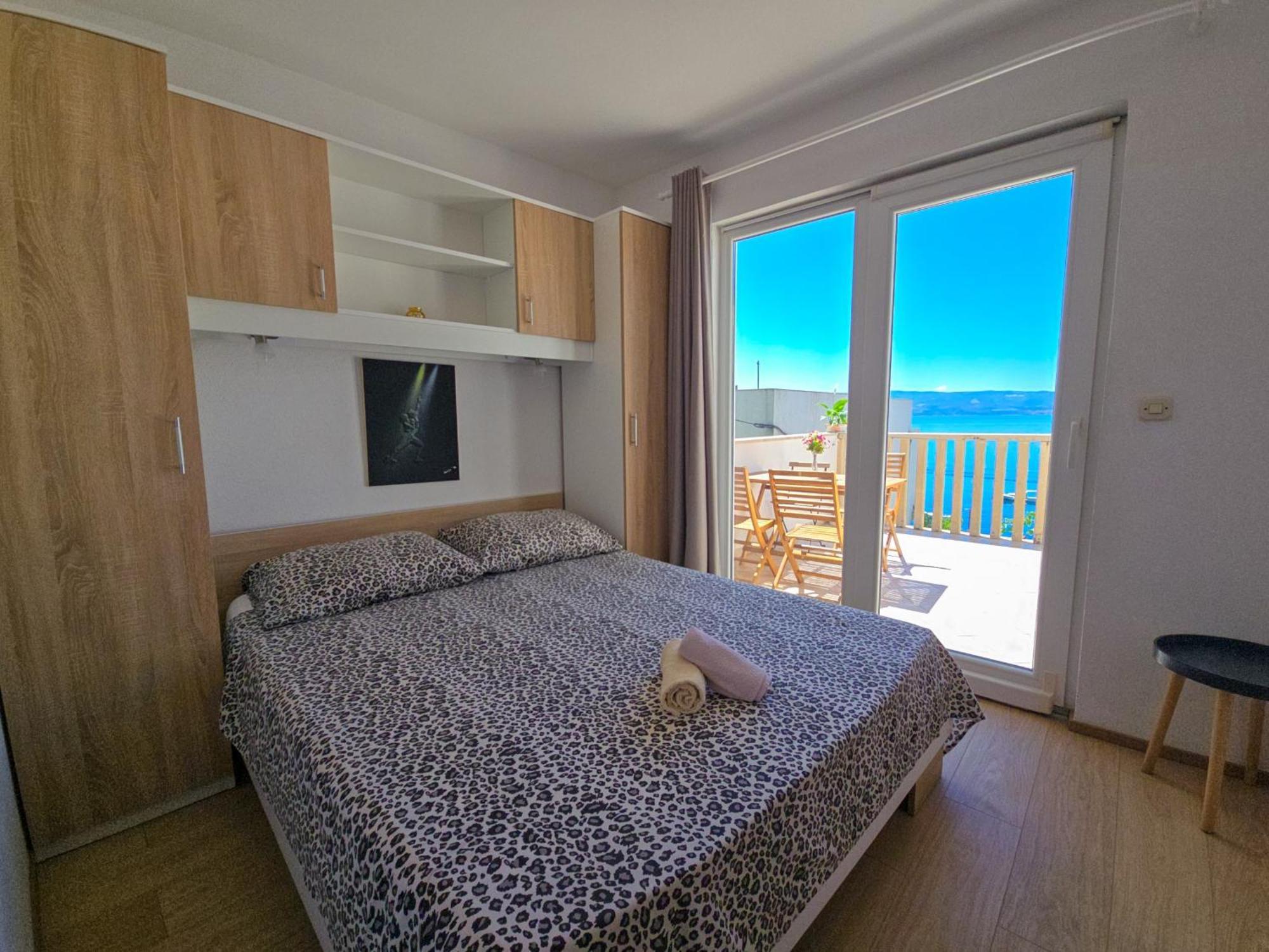 Apartments Neda Omis Ngoại thất bức ảnh